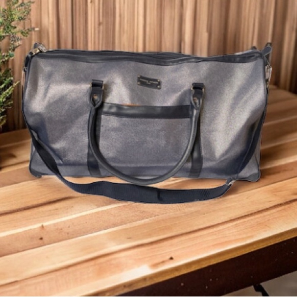 Adrienne Vittadini Travel Bag